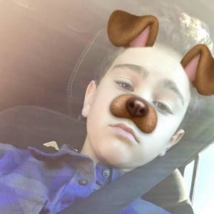 Meet your Posher, Carson